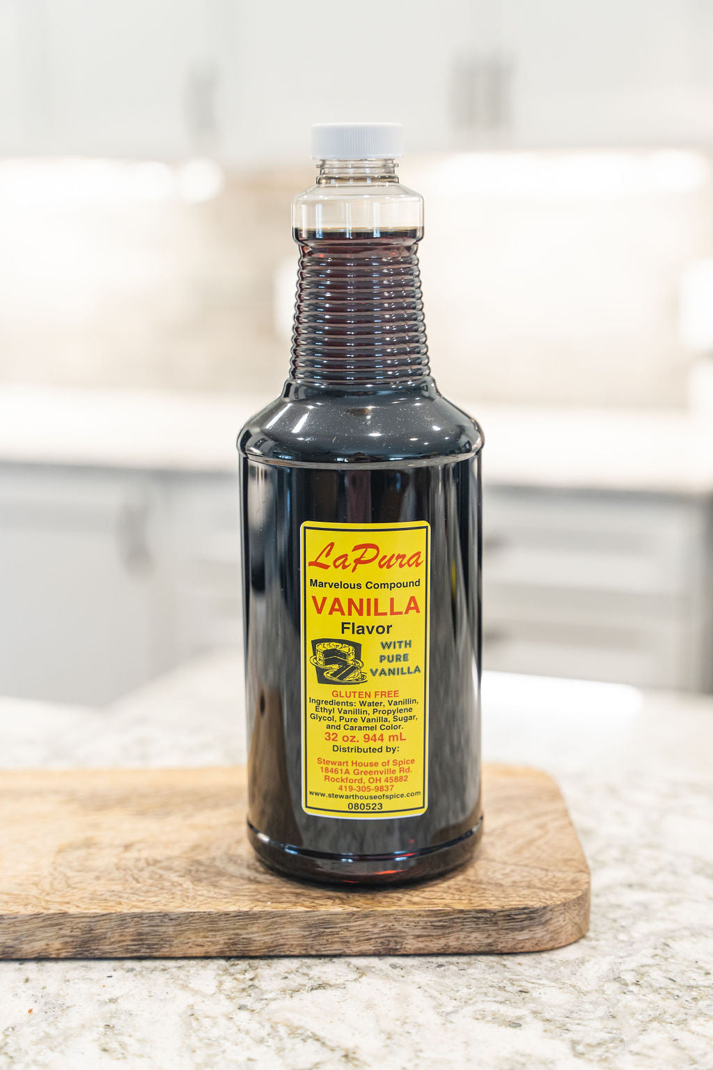Vanilla Flavor Marvelous Compound 32 oz. - Pure Vanilla